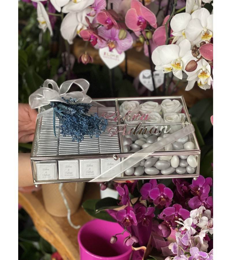 Gümüş Cam Kutu Nişan Çikolatası