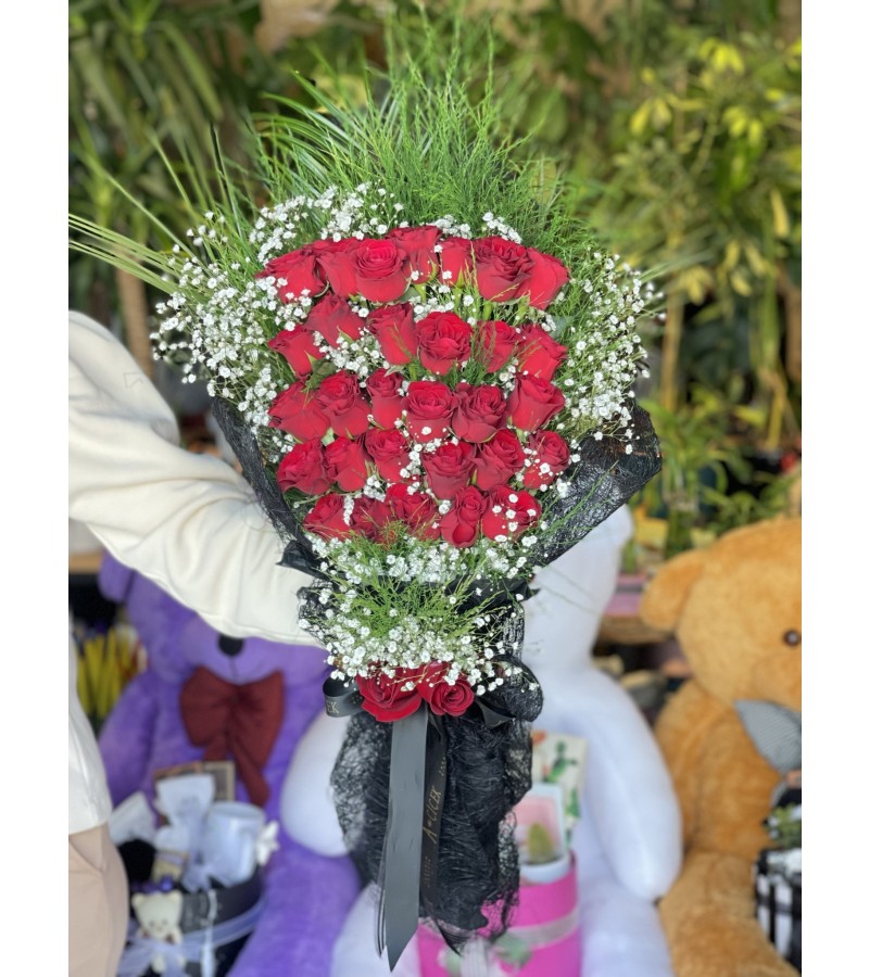 31 Kırmızı Güllü Buketimiz