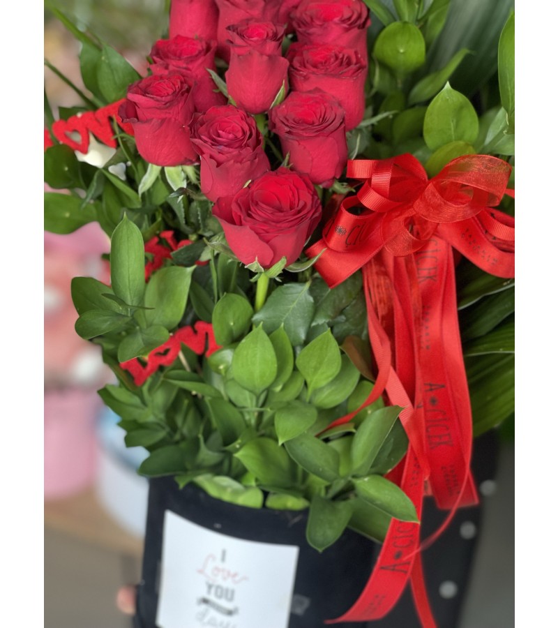 I LOVE YOU EVERY DAY Konseptli Kadife Kutuda 11 Kırmızı Gül