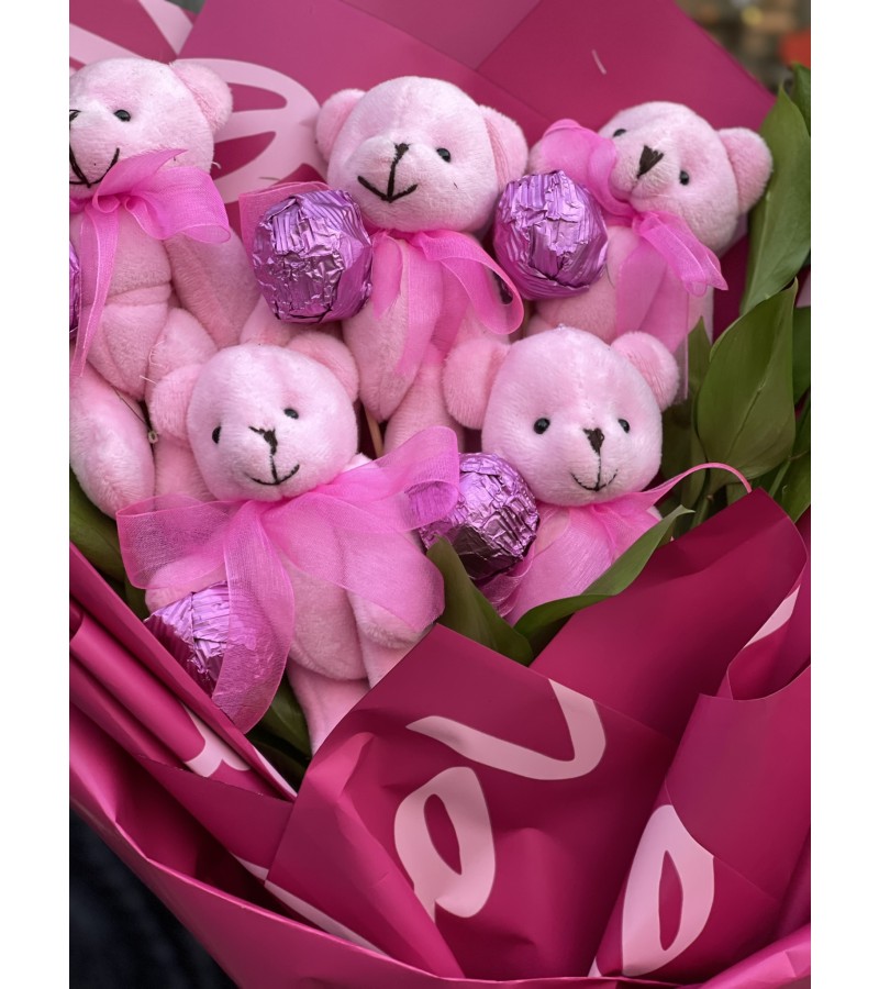 Pembe Mini Ayıcıklı Çikolatalı Love Konsept Buket