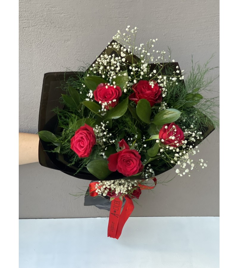 5'Li Kırmızı Gül Buketi