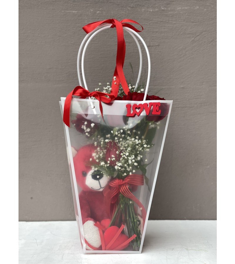 Şık Beyaz ÇantalI, Ayıcıklı Kırmızı Gül Buketi