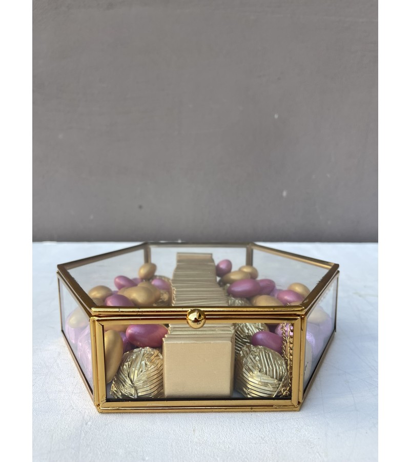Mini Altıgen Cam Kutuda Pembe&Gold Kalpli Çikolata Kutusu