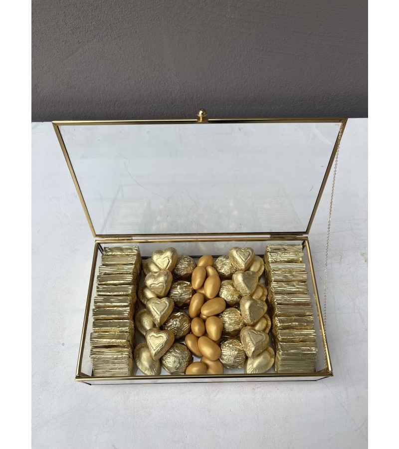 Cam Kutuda Full Gold Kalpli Nişan Çikolata Kutusu