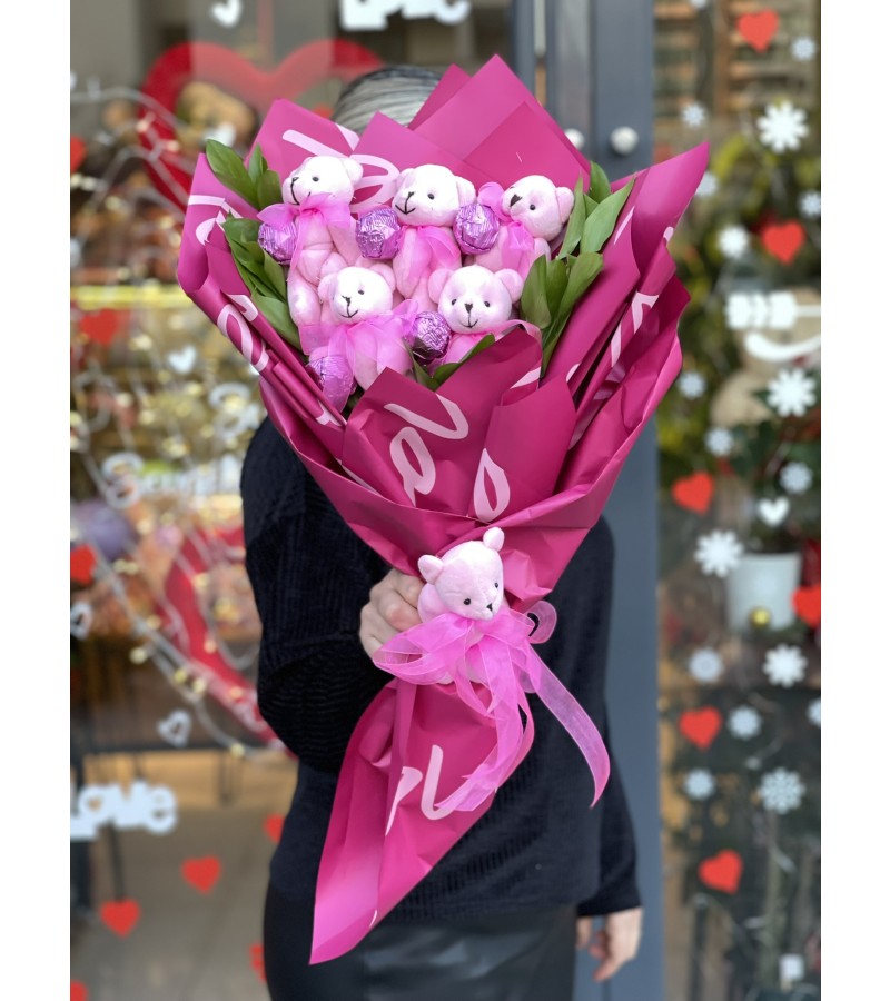 Pembe Mini Ayıcıklı Çikolatalı Love Konsept Buket