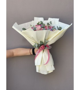 İthal Pembe Güllü Exclusive Buketimiz