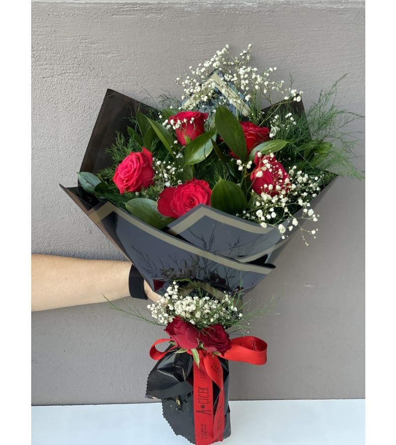5'Li Kırmızı Gül Buketi